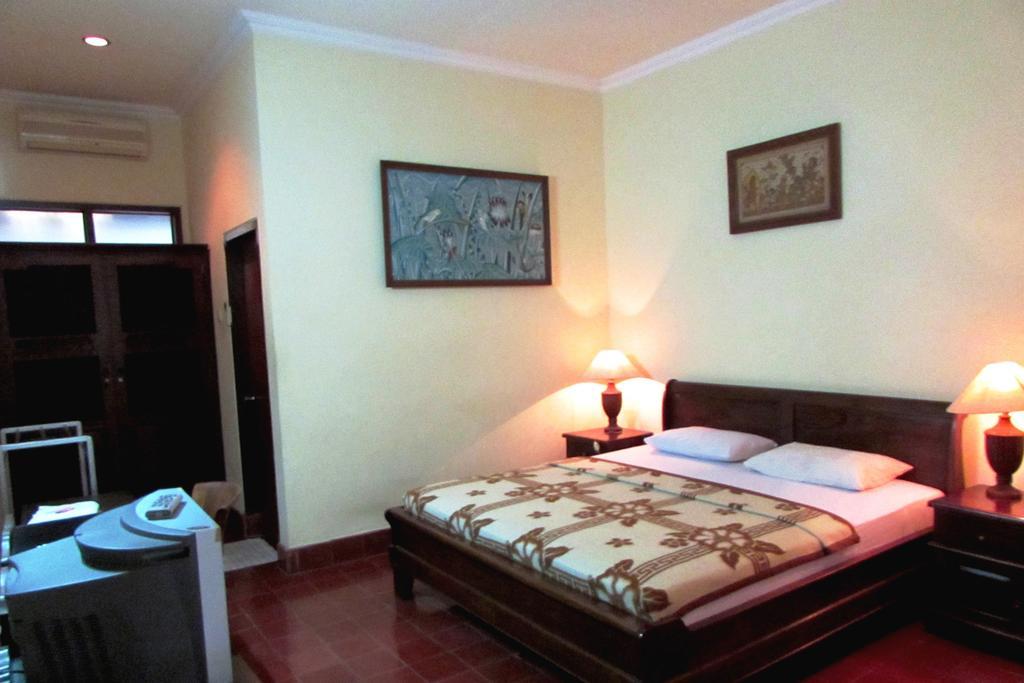 Griya Ayu Inn Sanur Exterior foto